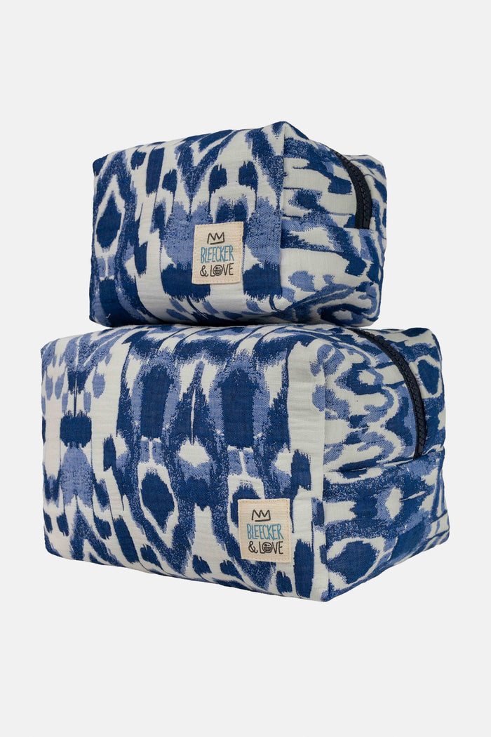 COSMETIC POUCH "VARADERO" NAVY/WHITE