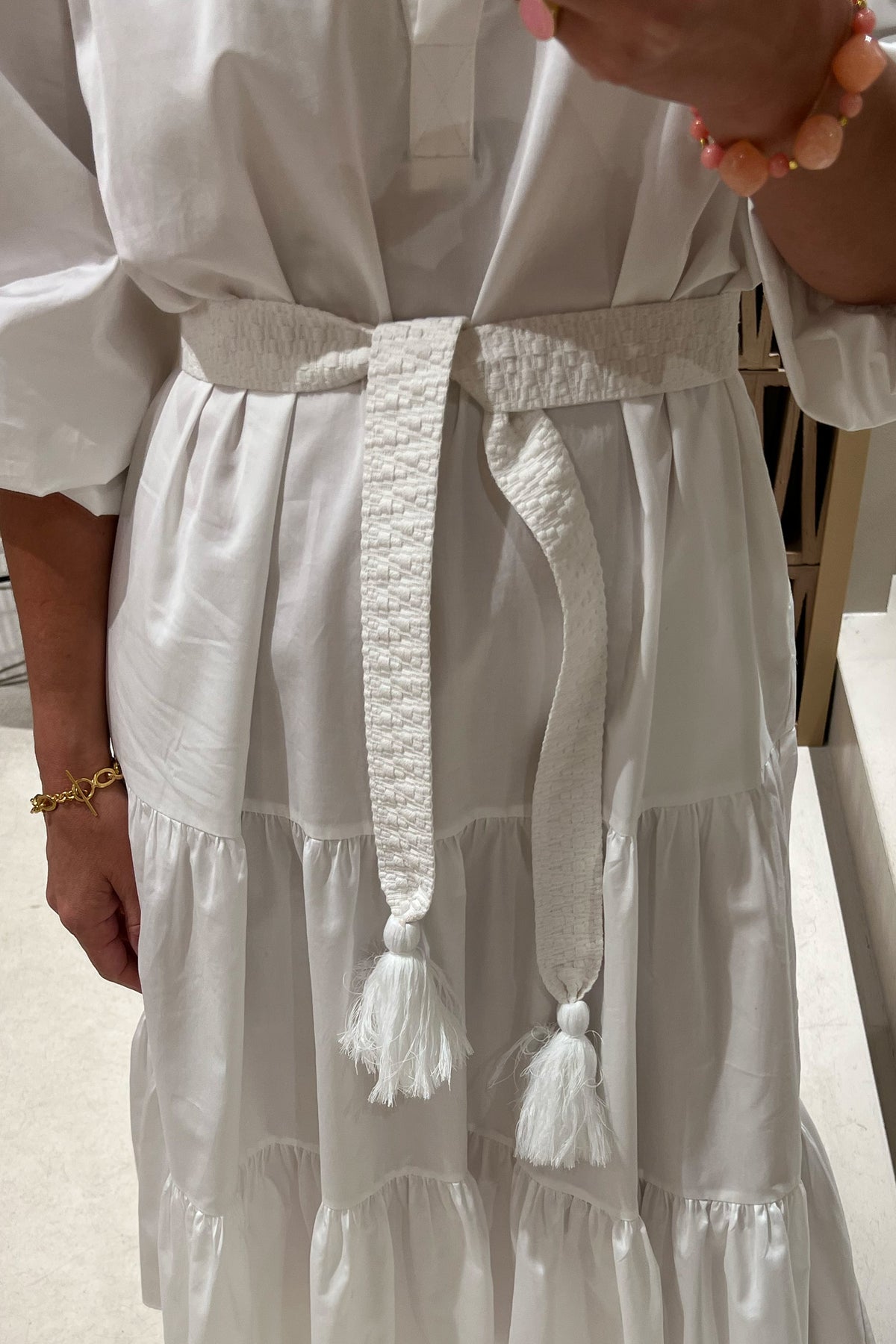 WOVEN BELT WITH TASSELS "ZIGZAG" ALL WHITE