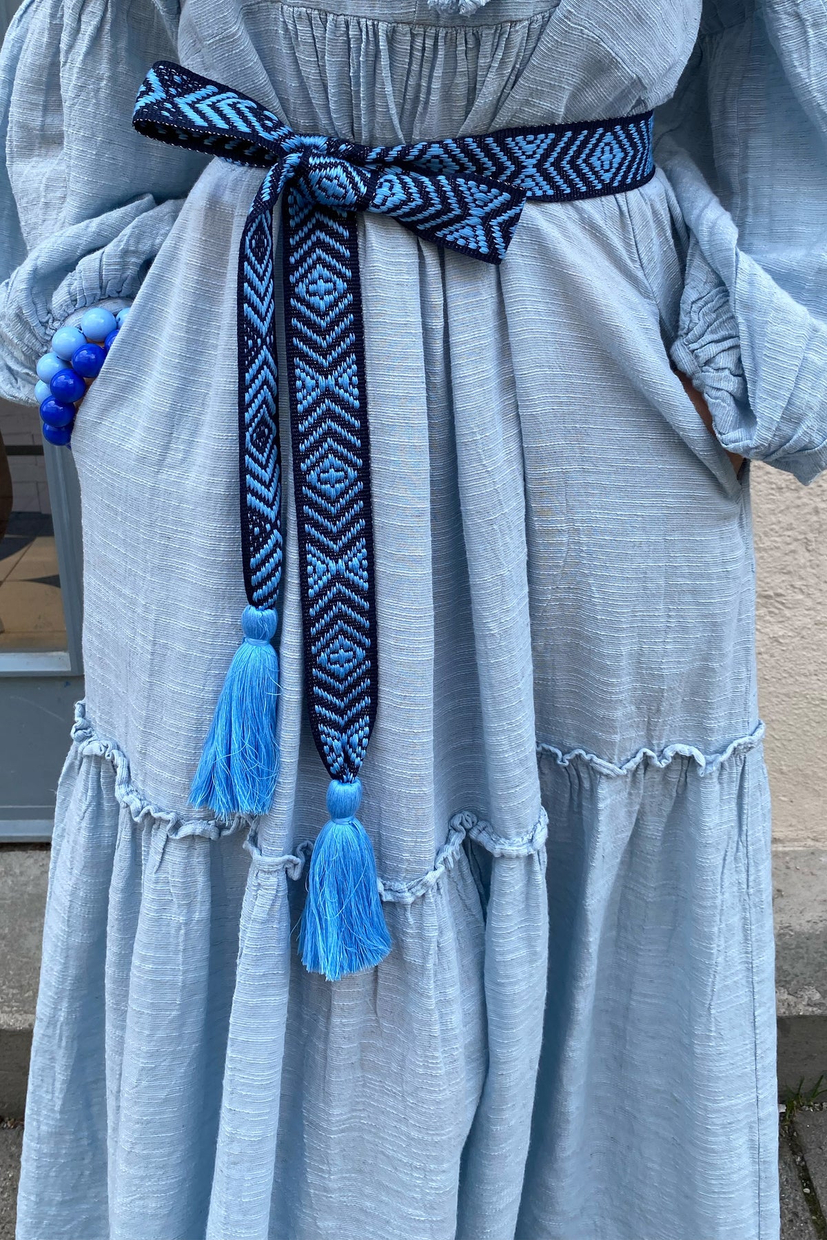 WOVEN BELT WITH TASSELS "ARROW" BLACK/BLUE