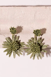 RAFFIA STATEMENT EARRINGS “FLORA” OLIVE