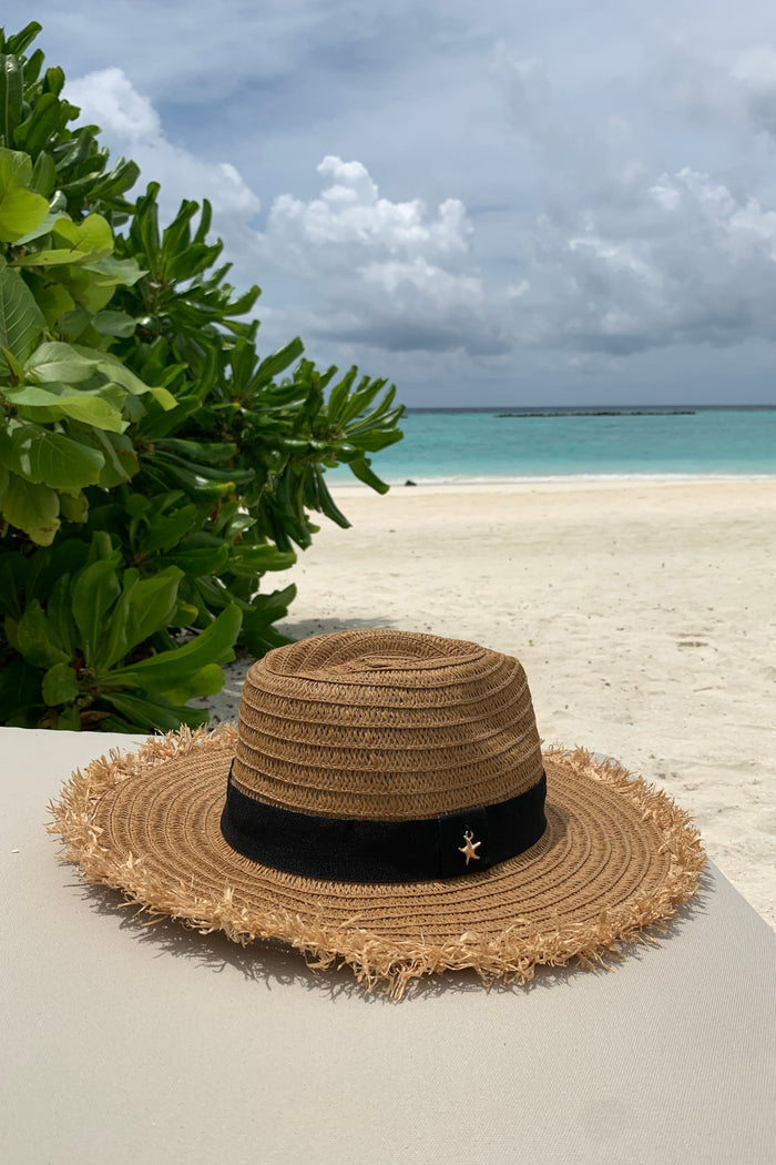 RAFFIA HAT "HELIOS" BEIGE WITH BLACK HAT BAND