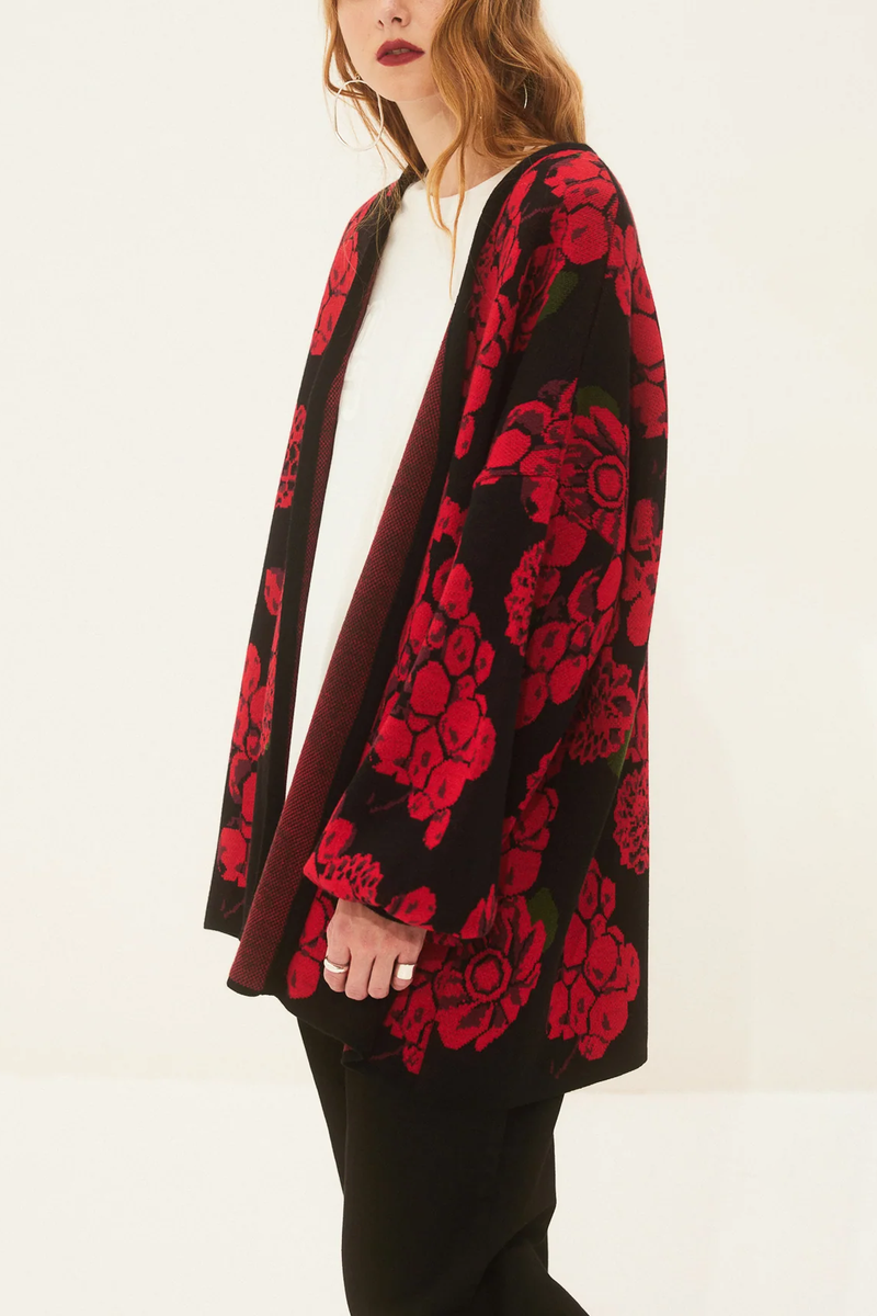 OVERSIZED CARDIGAN "MONTANA" BLACK/RED