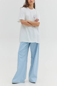 ULTRA OVERSIZED T-SHIRT "CHEETAH - AIRLINES WINDOW" WHITE