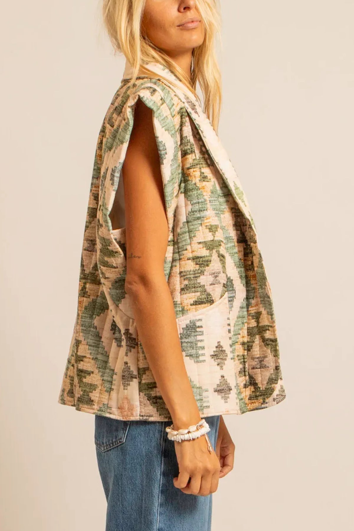 PADDED VISCOSE VEST "IKAT" GREEN