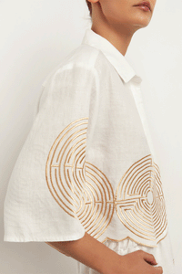 CROPPED LINEN BLOUSE "LABYRINTH" WHITE/GOLD
