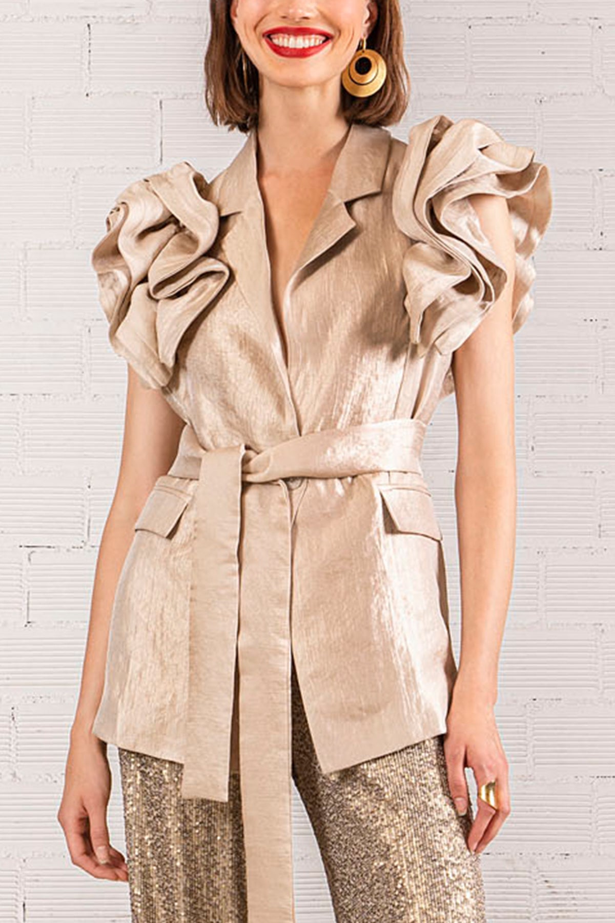 VEST WITH RUFFLES "MODIA" GOLD