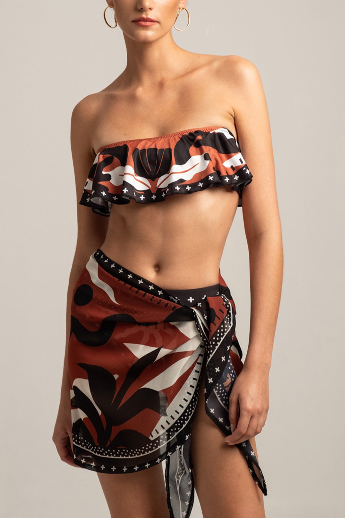 BIKINI WITH VOLANT "AMBER" BROWN/BLACK/WHITE