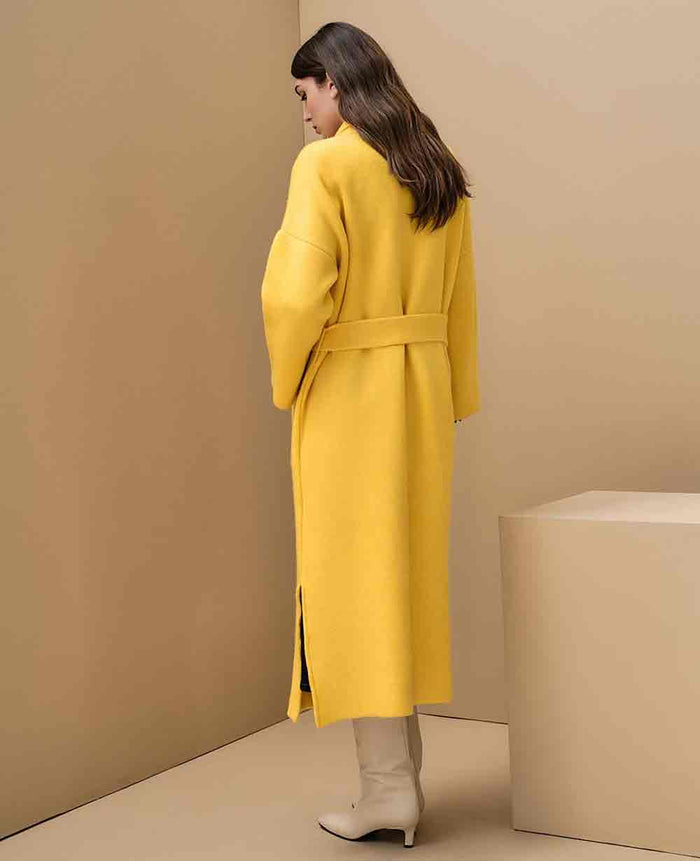 OVERSIZED KNIT COAT WITH BELT YELLOW