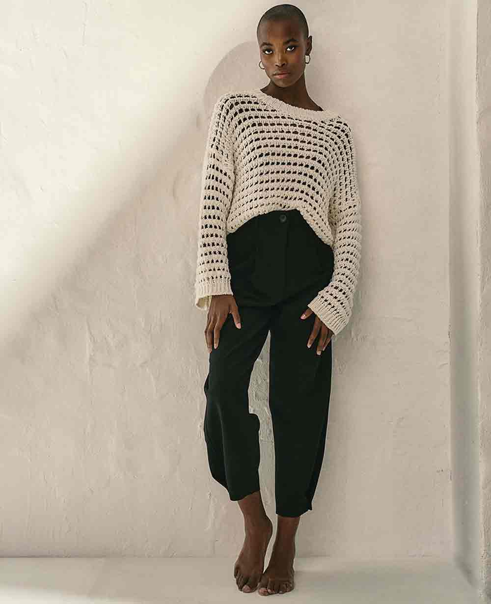 OVERSIZED KNITTED SWEATER "INNA"