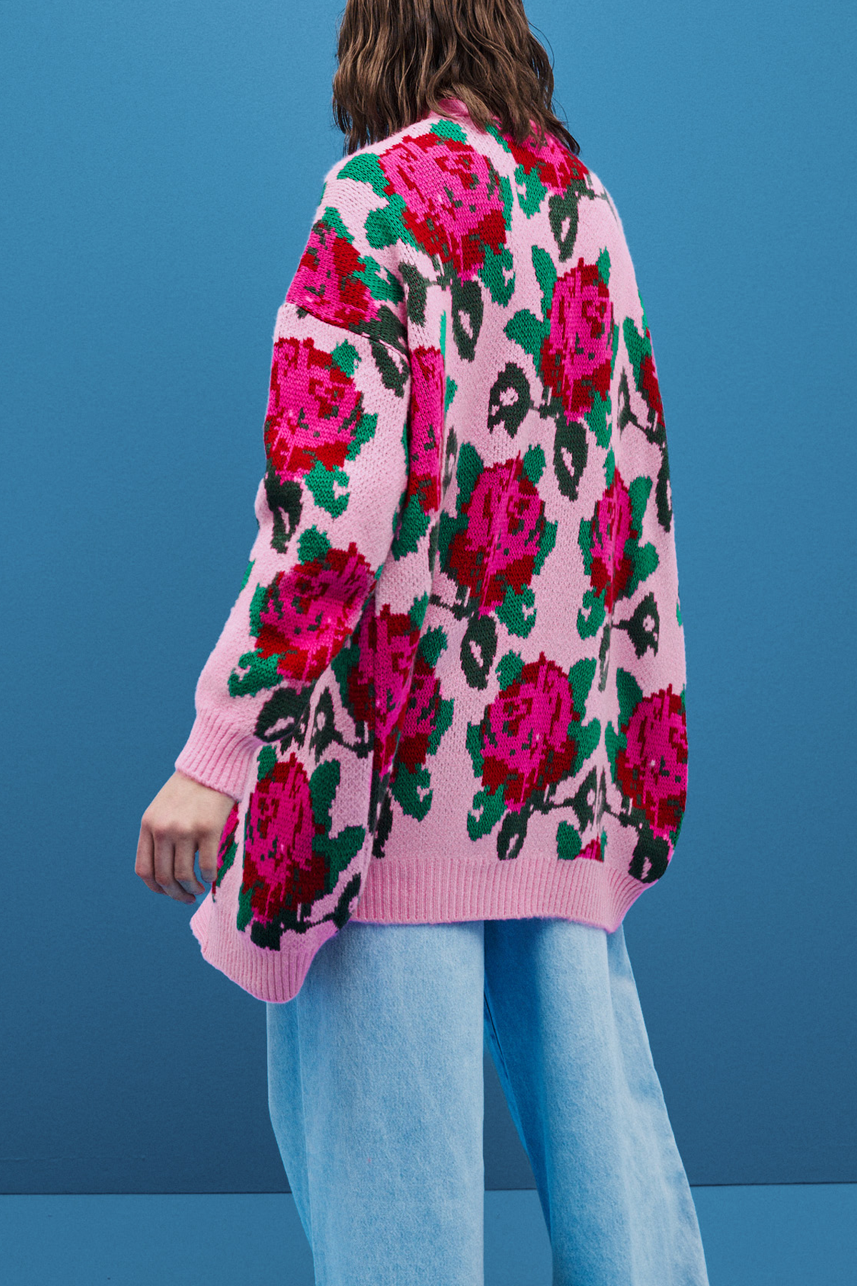 OVERSIZED KNIT CARDIGAN "FLOWERS"