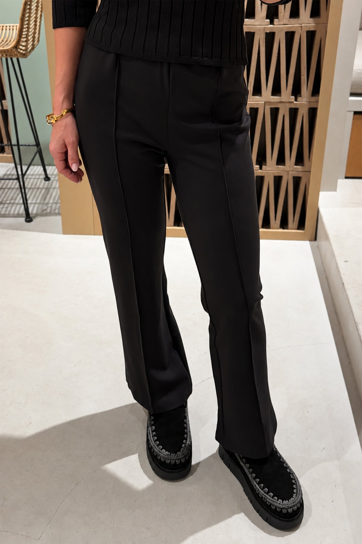 STRAIGHT LEG CROPPED VISCOSE PANTS BLACK