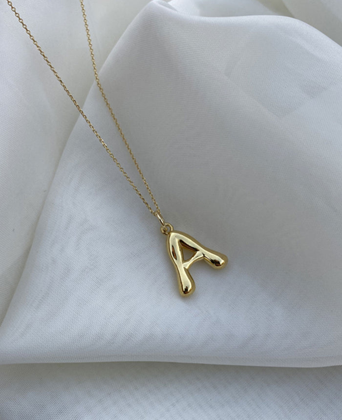 NECKLACE "LETTER" GOLD