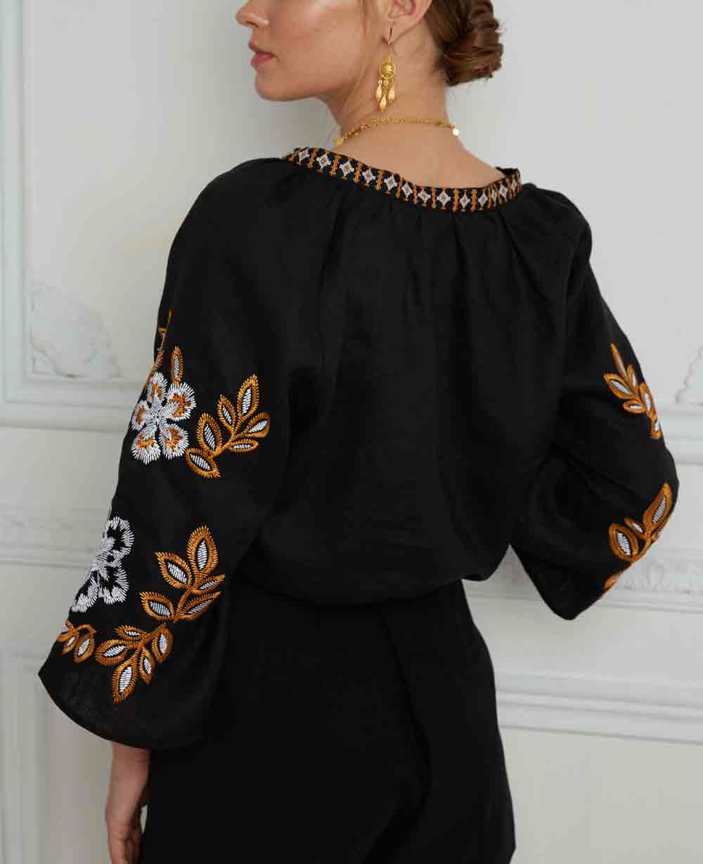 EMBROIDERED LINEN BLOUSE "ANTIGUA"