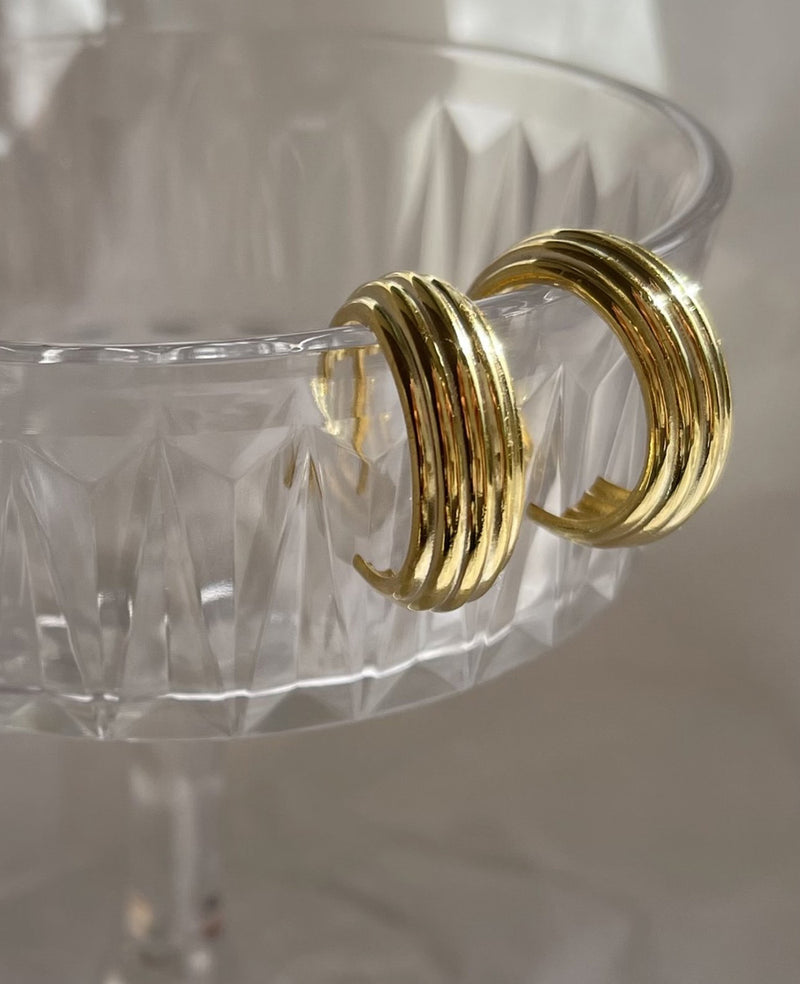 CHUNKY HOOPS "SCALLOP"